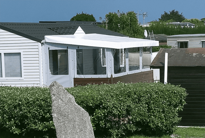 Bâches terrasse de mobil-home